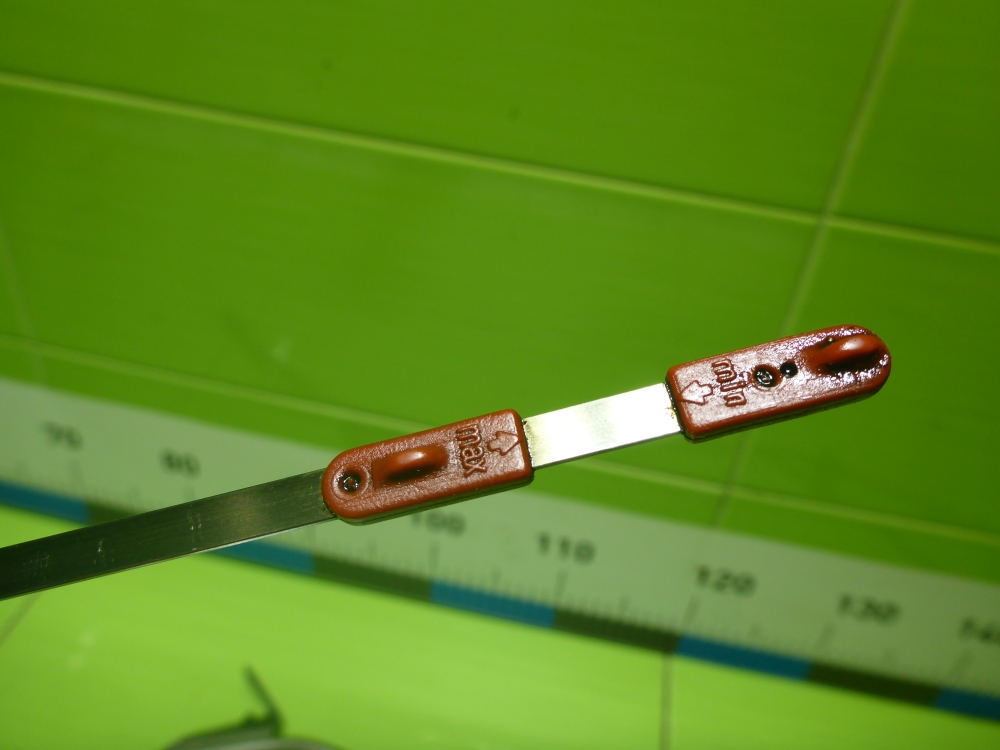 Щуп масляный двигателя