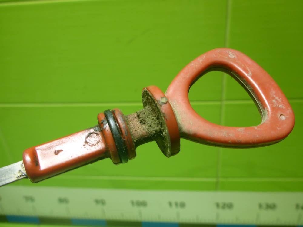 Щуп масляный двигателя