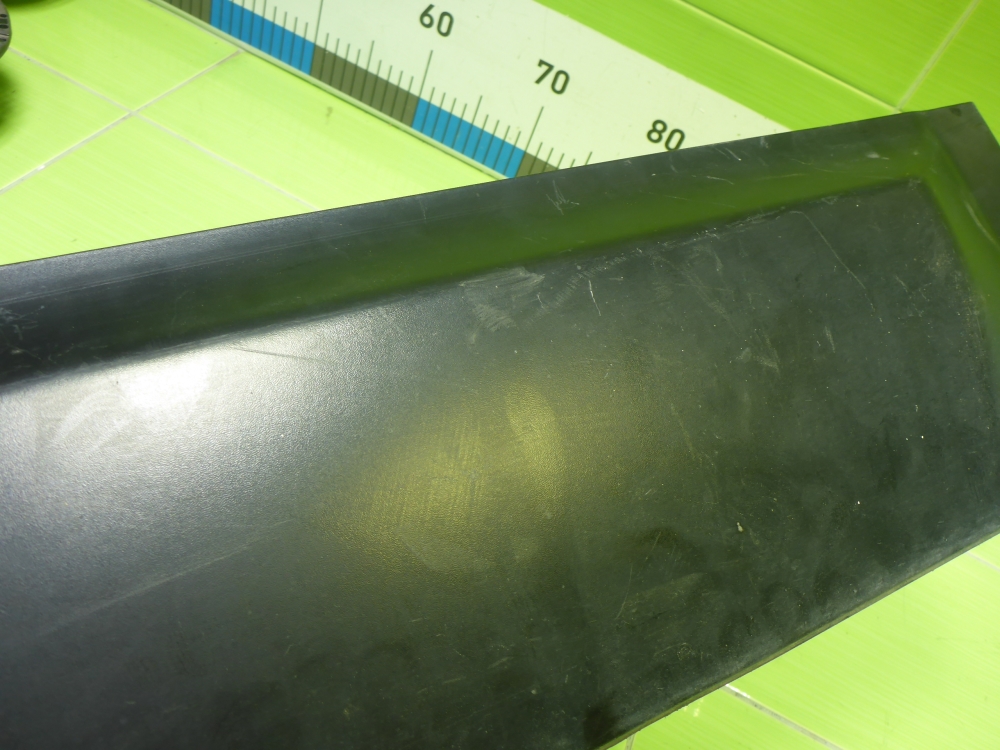 Накладка двери задней правой