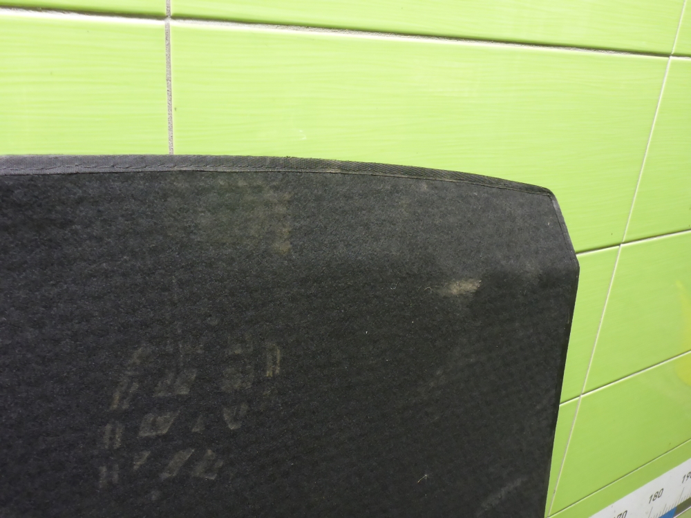 Пол багажника