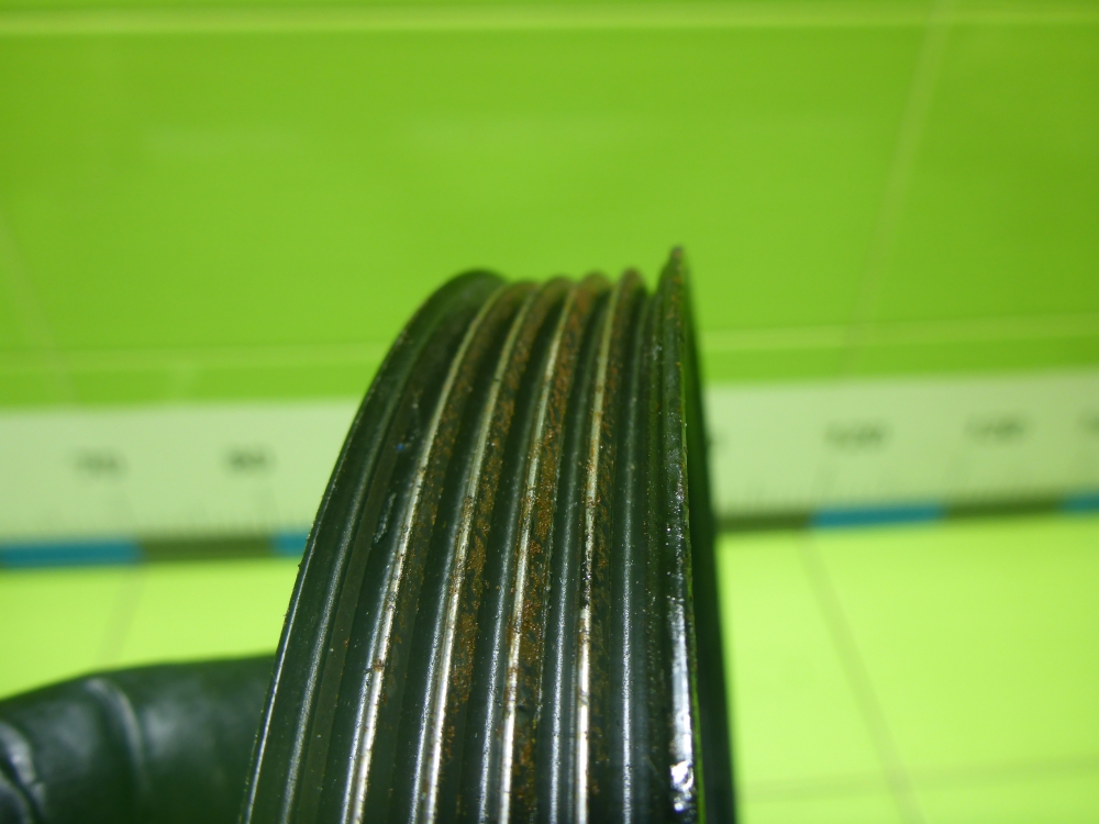 Шкив водяного насоса (помпы)