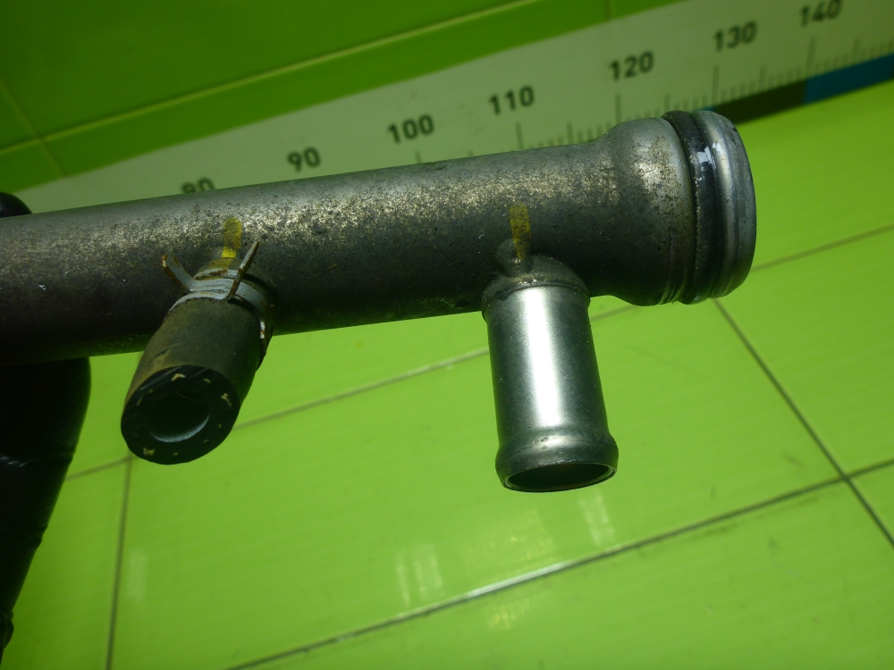 Трубка системы охлаждения