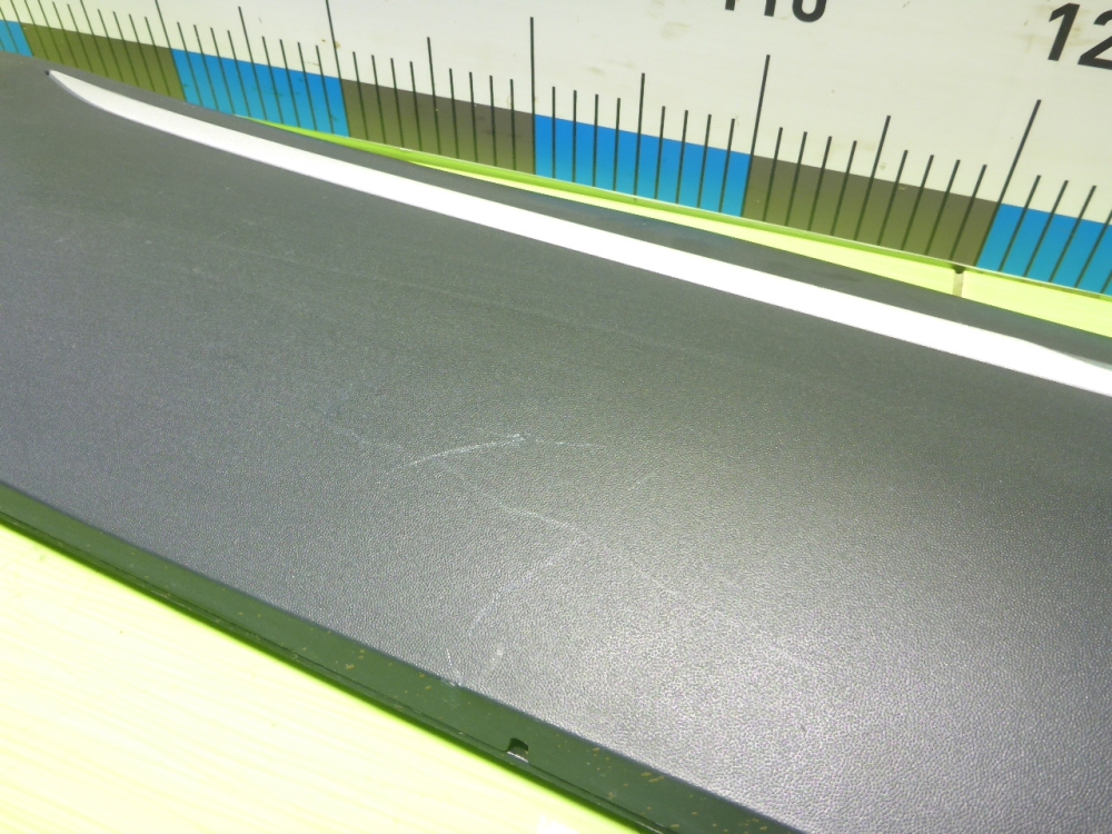 Накладка двери задней правой