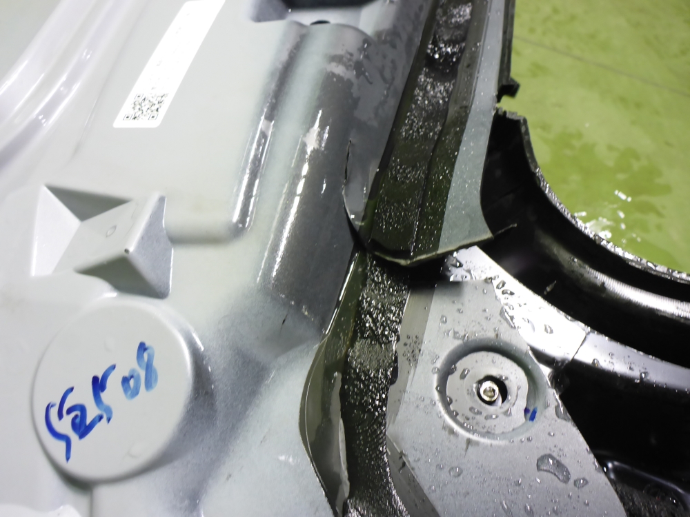 Дверь багажника