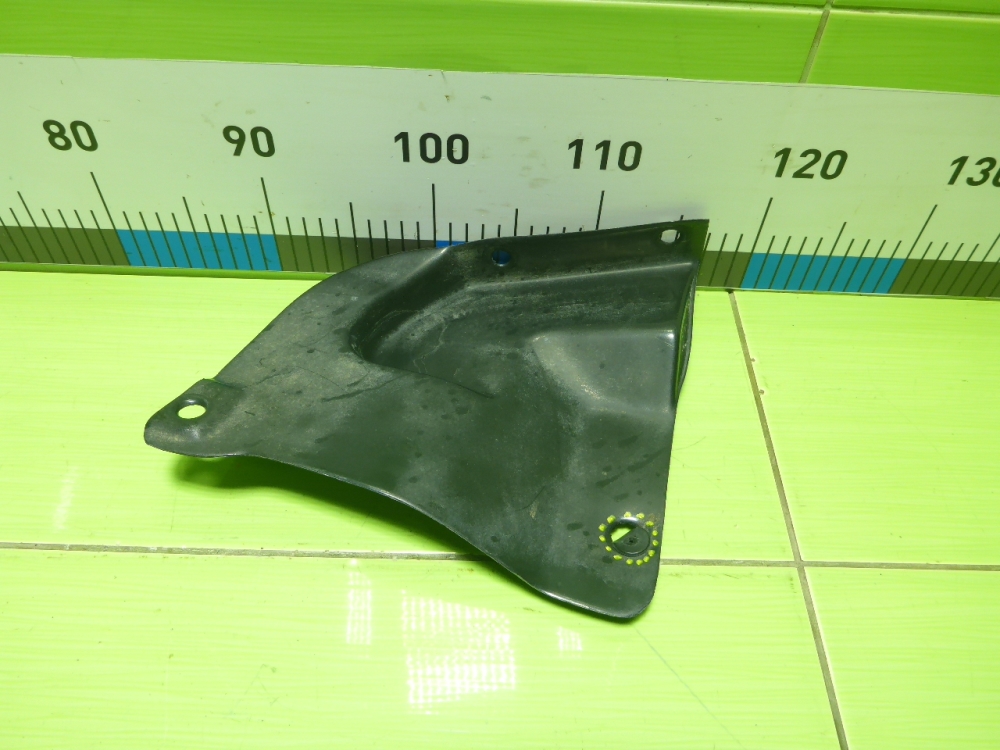 Накладка заднего бампера правая