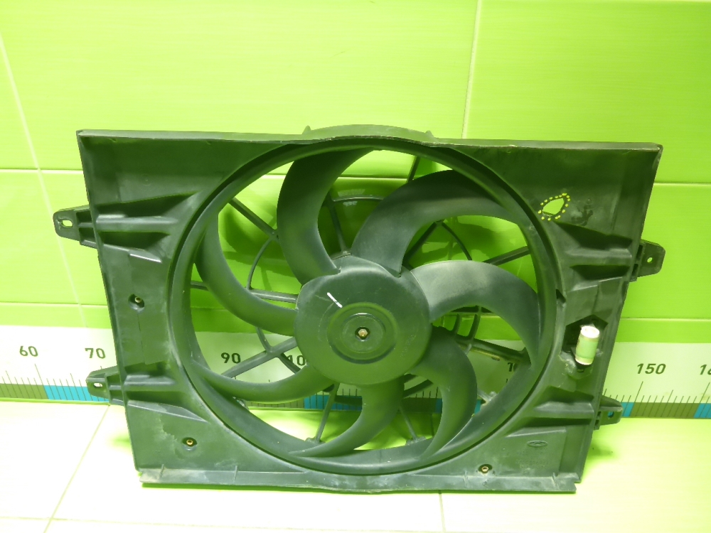 Вентилятор радиатора