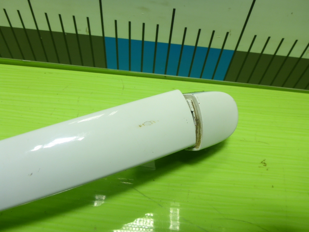 Ручка двери задней наружная левая