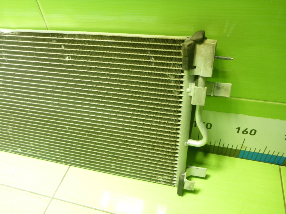 Радиатор кондиционера / конденсер