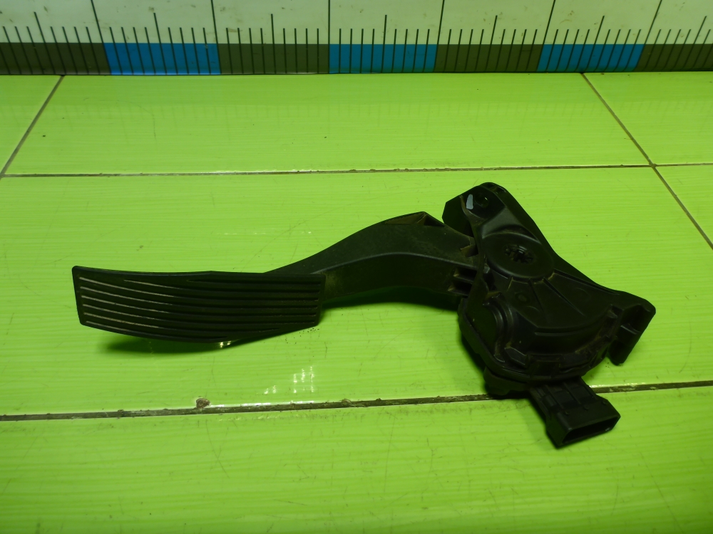 Педаль электронная