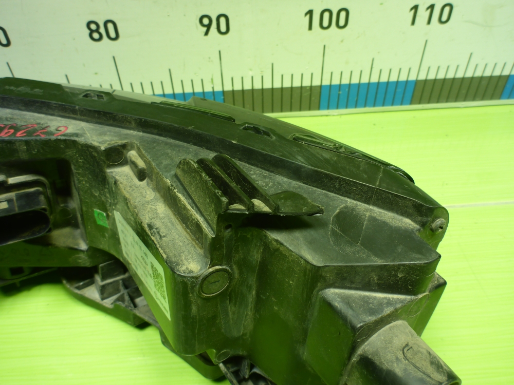 Фара дневного света правая (ходовые огни)