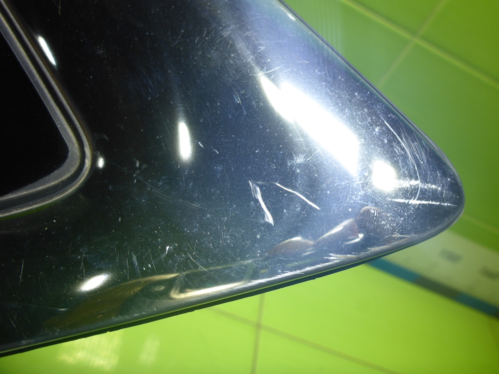 Стекло кузовное глухое левое