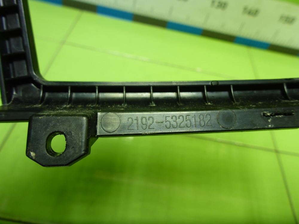 Дефлектор воздушный