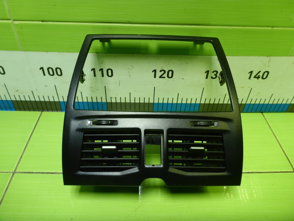 Дефлектор воздушный