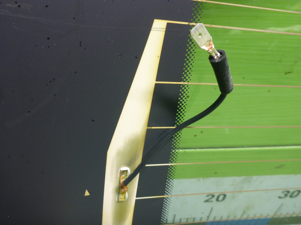 Стекло двери багажника