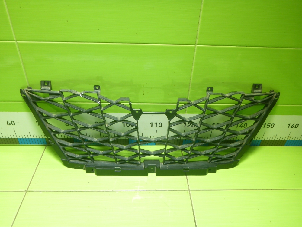 Накладка на решетку радиатора