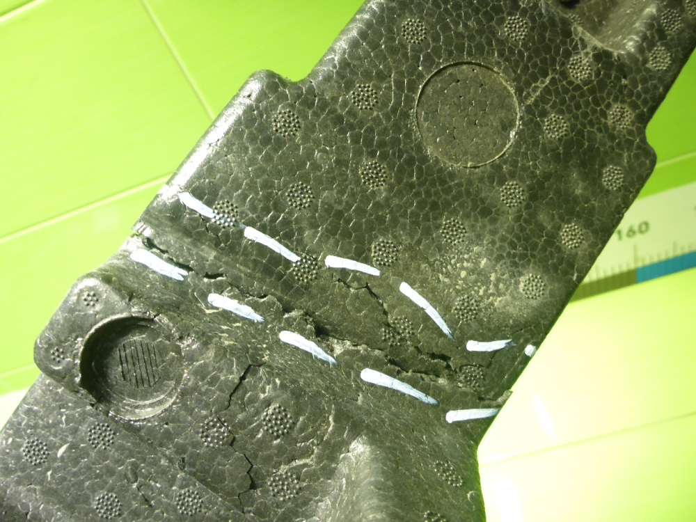 Наполнитель переднего бампера