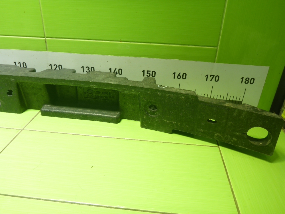 Наполнитель переднего бампера