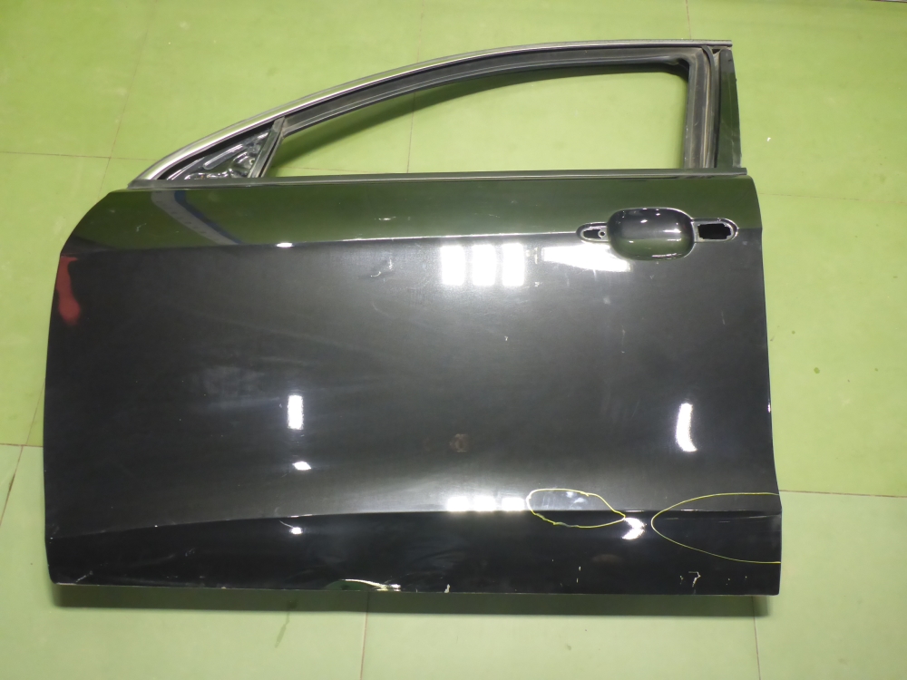 Дверь передняя левая