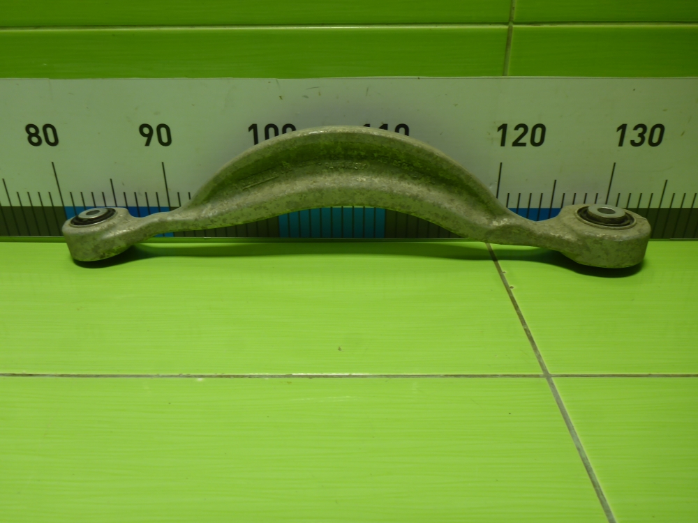 Рычаг задний