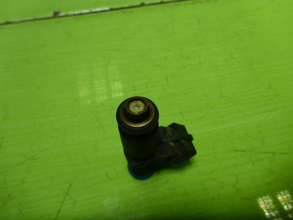 Форсунка инжекторная электрическая