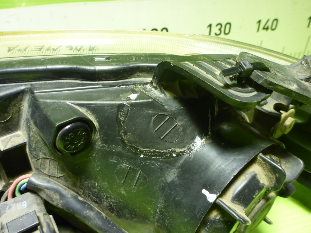 Фара правая