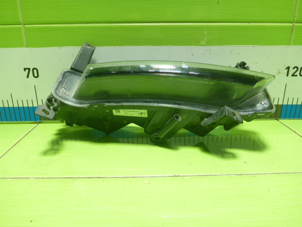 Фара противотуманная правая