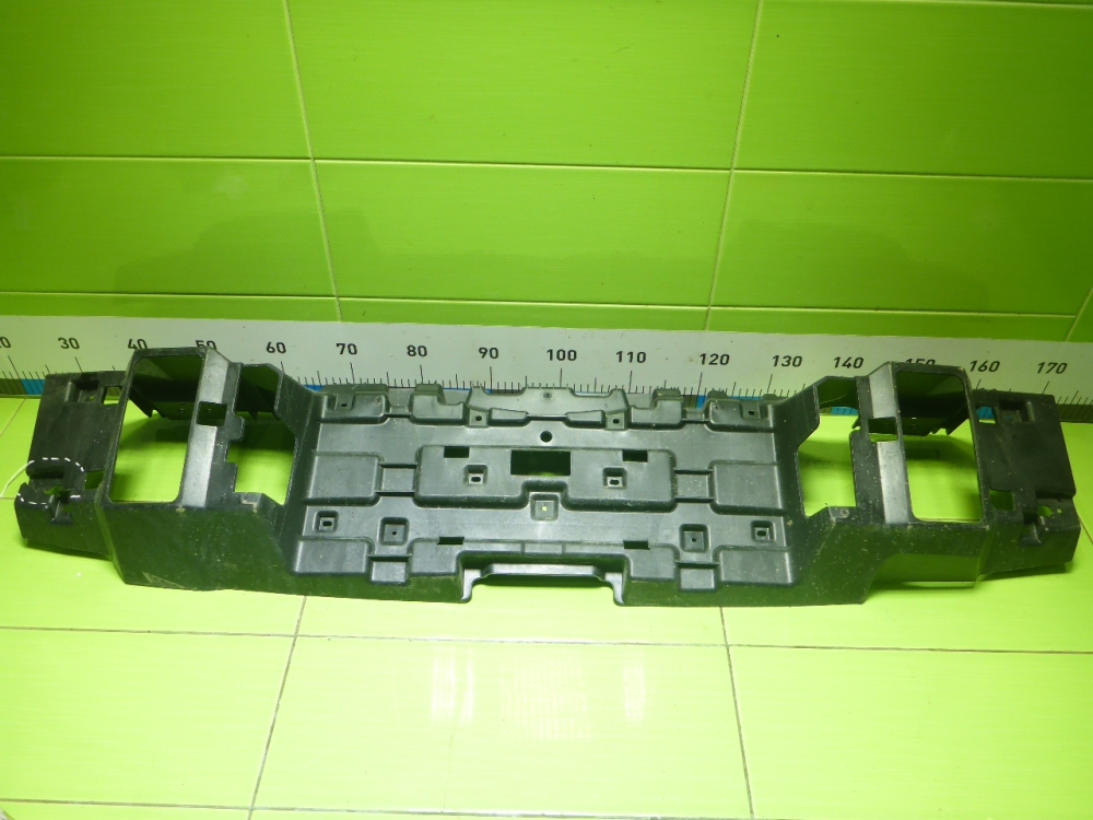 Кронштейн заднего бампера