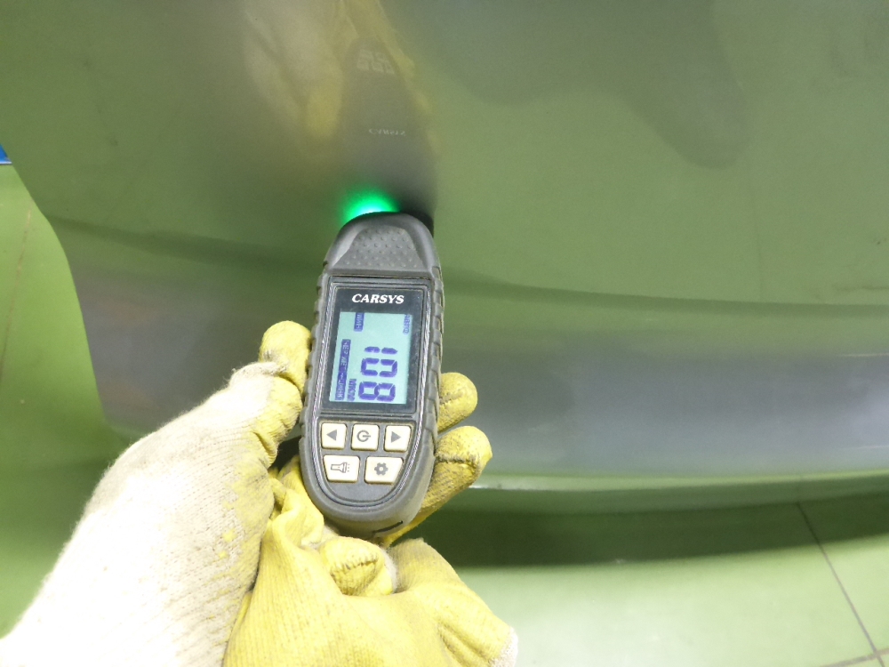 Дверь багажника