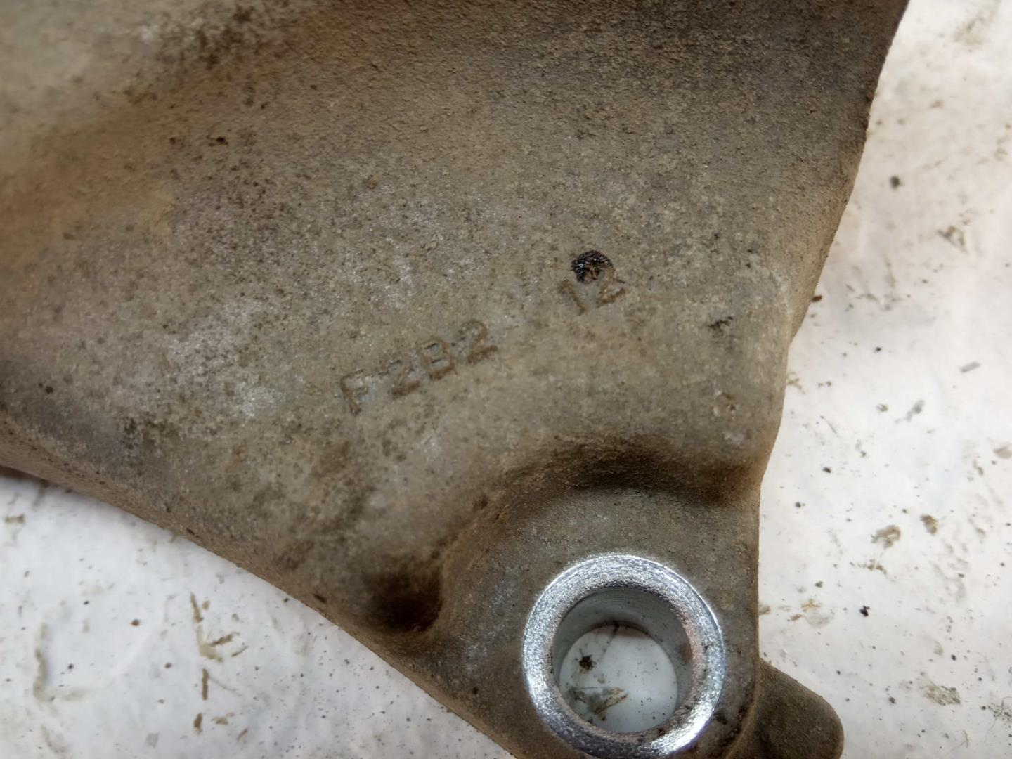 Кронштейн промежуточного вала