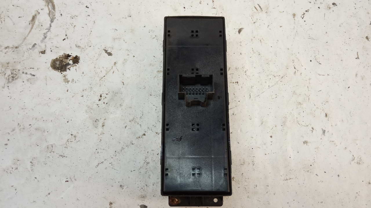 Блок управления стеклоподъемниками