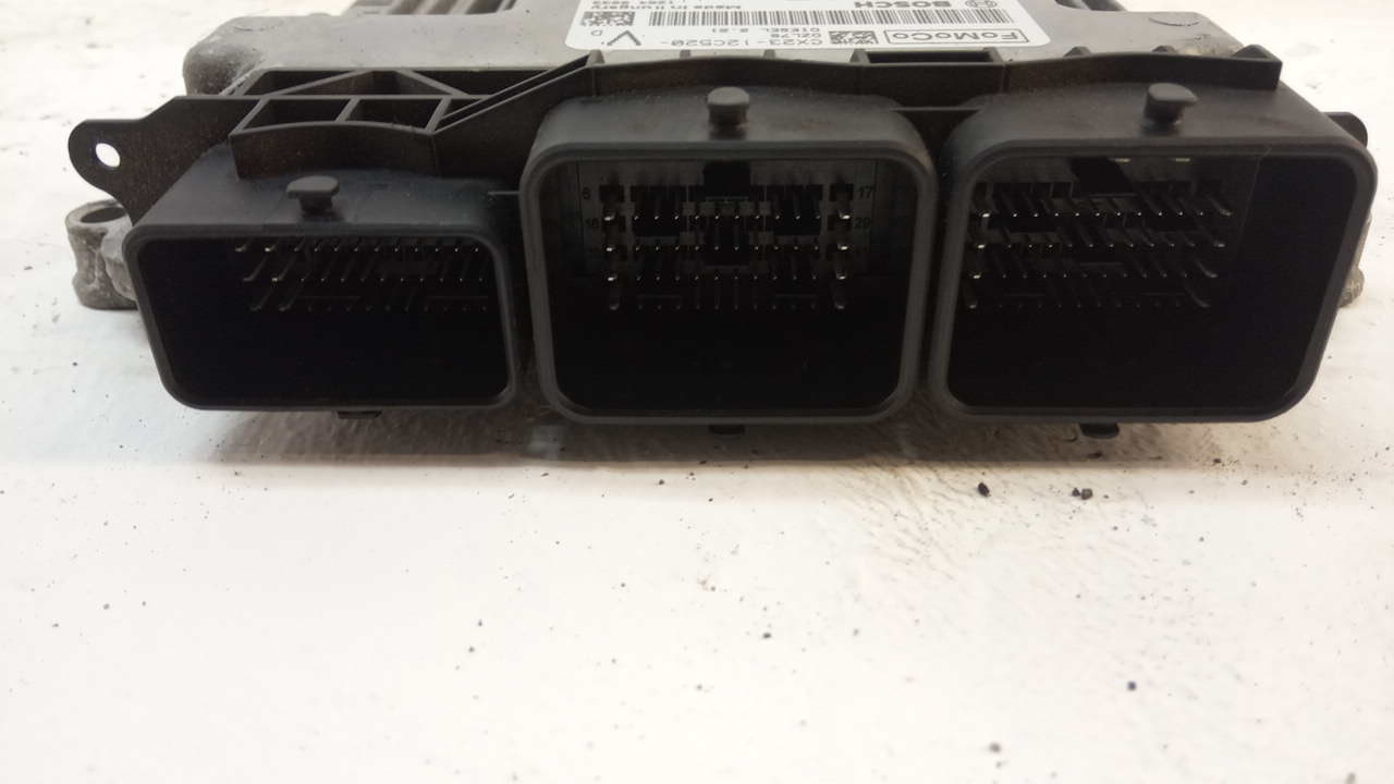 Блок управления двигателем