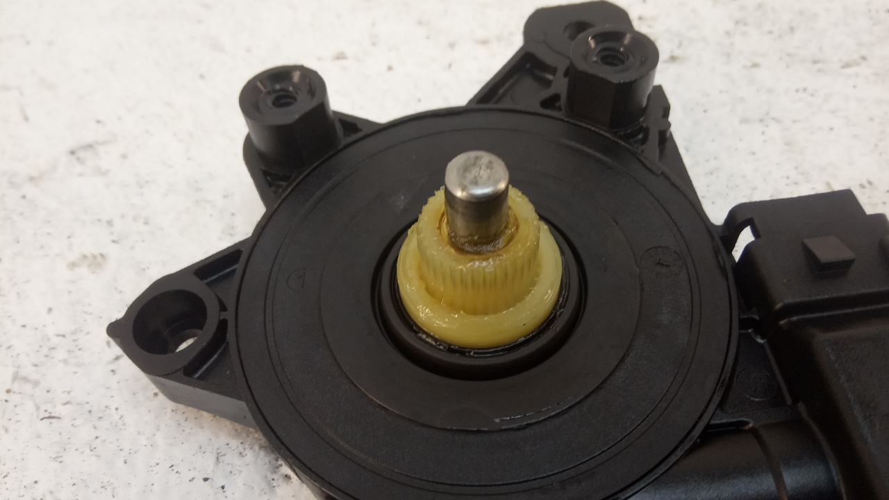 Моторчик стеклоподъемника