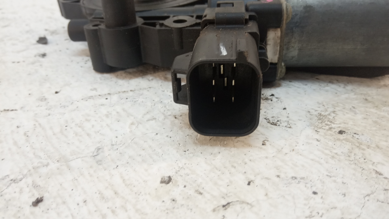 Моторчик стеклоподъемника