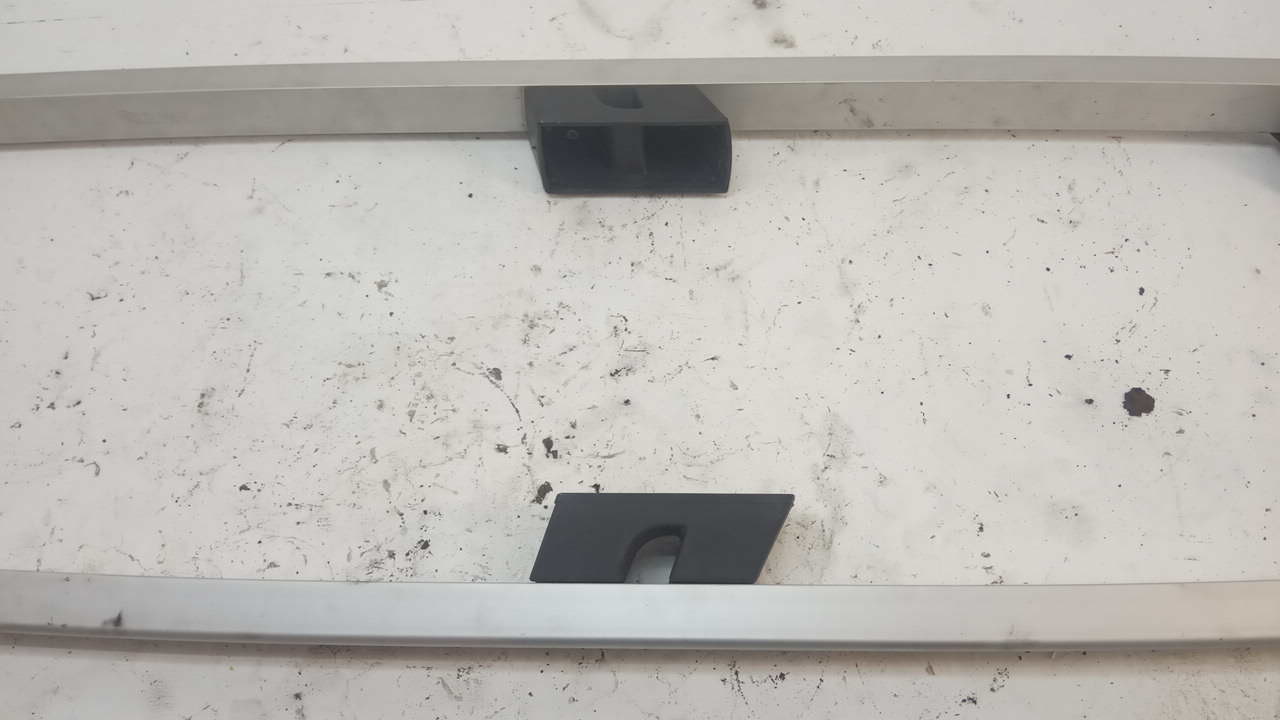 Рейлинги (релинг) к-кт (планки на крышу)