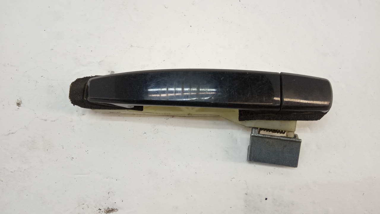 Ручка двери задней наружная правая