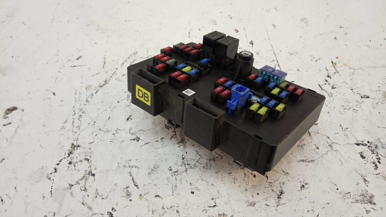 Блок предохранителей