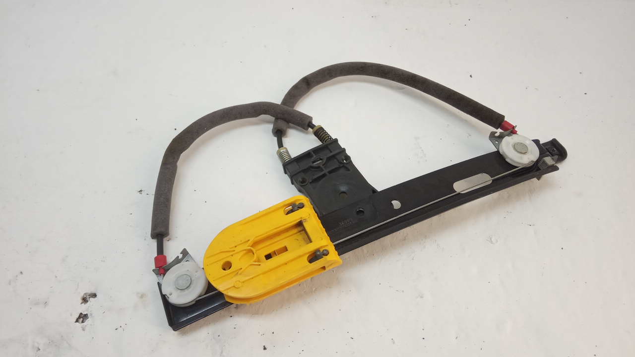 Стеклоподъемник электр. задний левый