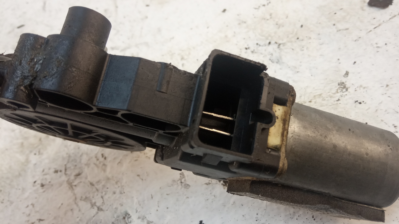 Моторчик стеклоподъемника