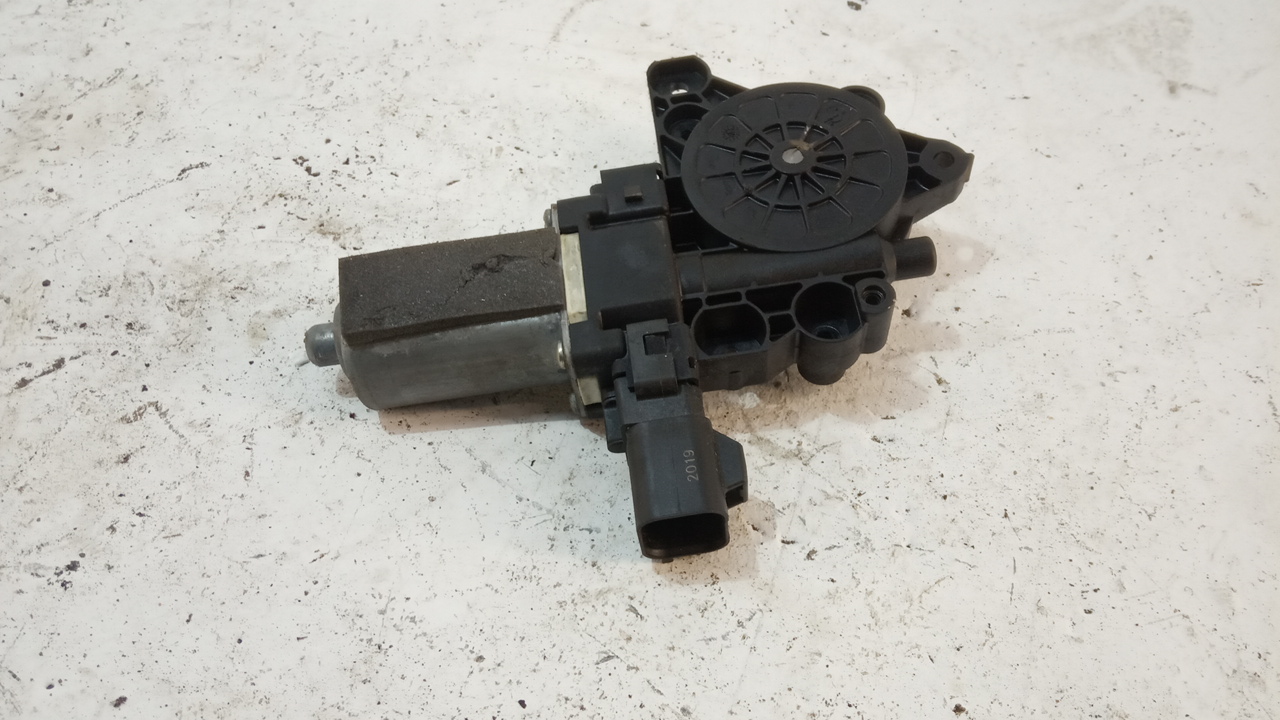 Моторчик стеклоподъемника