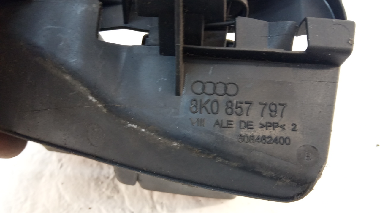 Ответная часть ремня безопасности