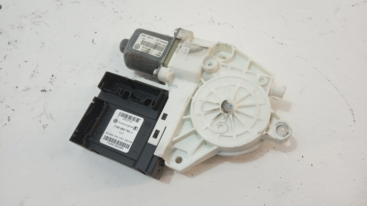 Моторчик стеклоподъемника