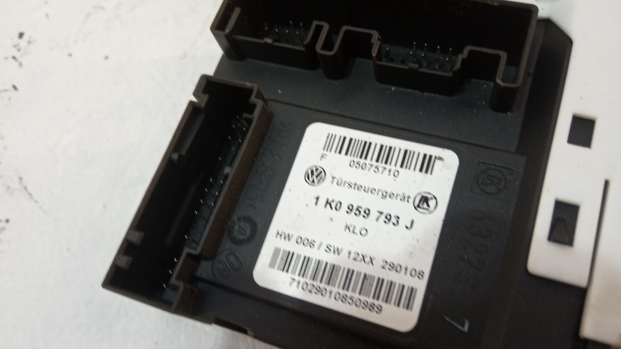 Моторчик стеклоподъемника