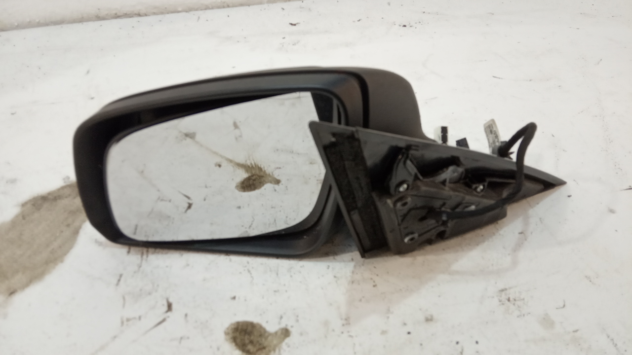 Зеркало левое электрическое