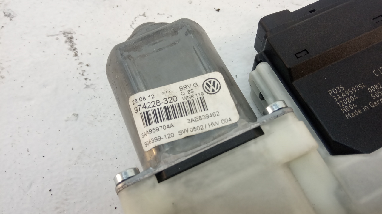 Моторчик стеклоподъемника