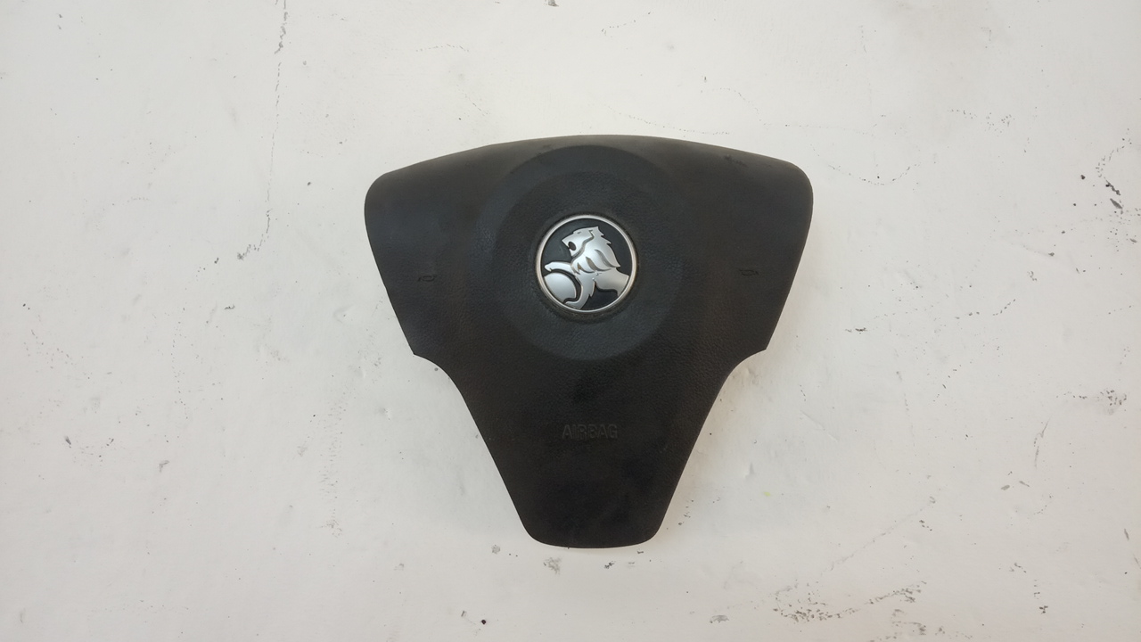 Подушка безопасности в рулевое колесо