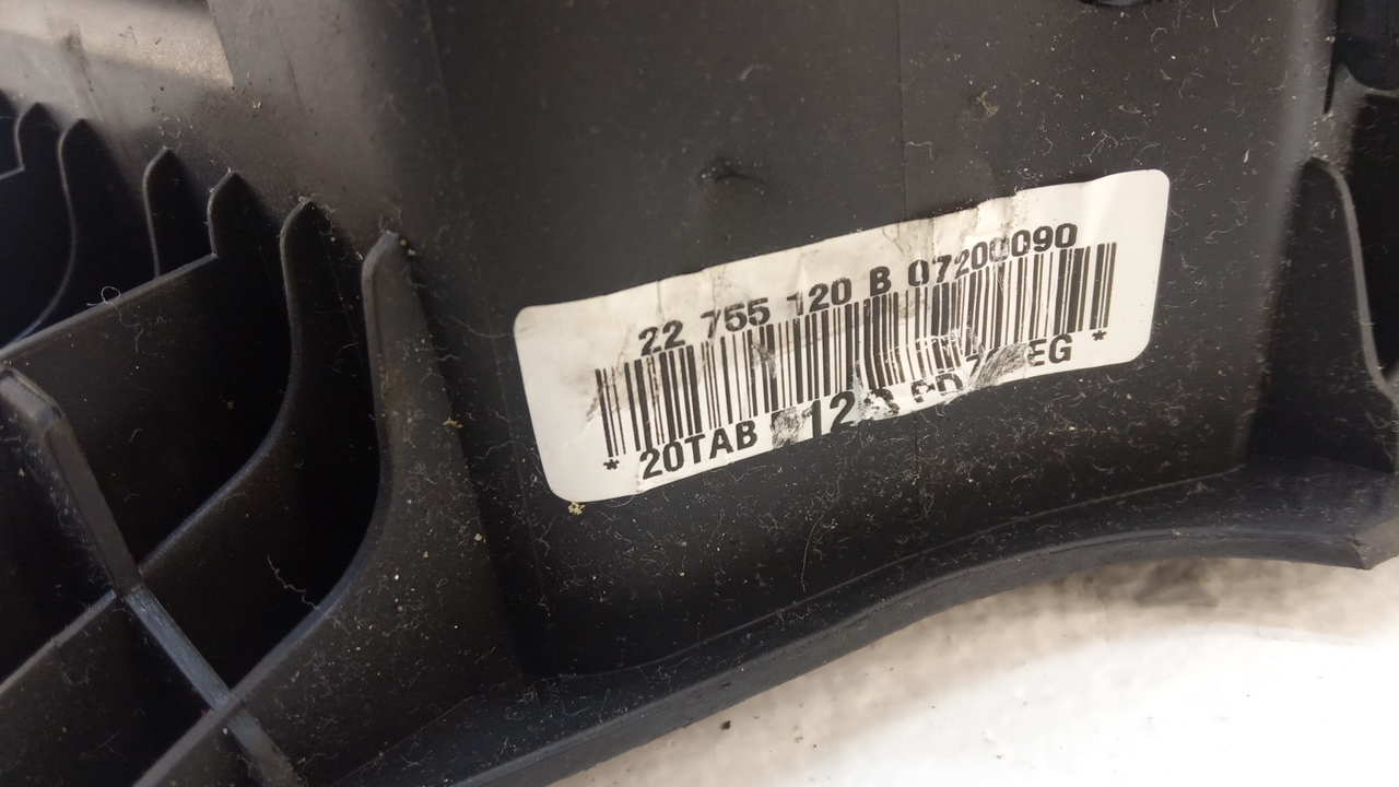 Подушка безопасности в рулевое колесо