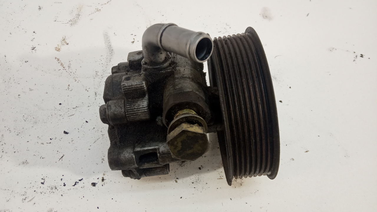 Насос ГУР(гидроусилителя руля)