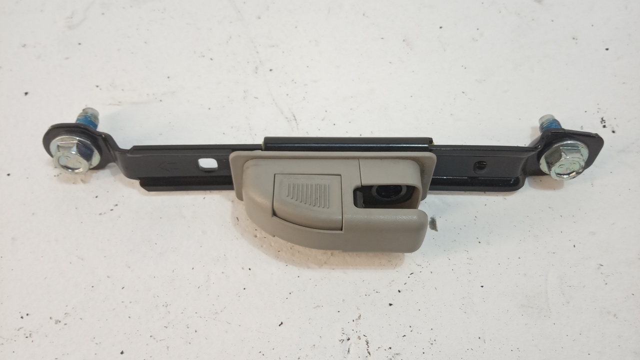 Механизм регулировки ремня безопасности