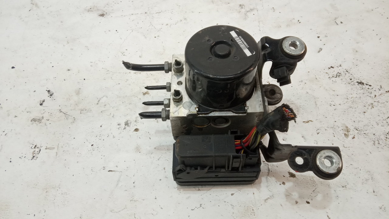 Блок ABS (насос)