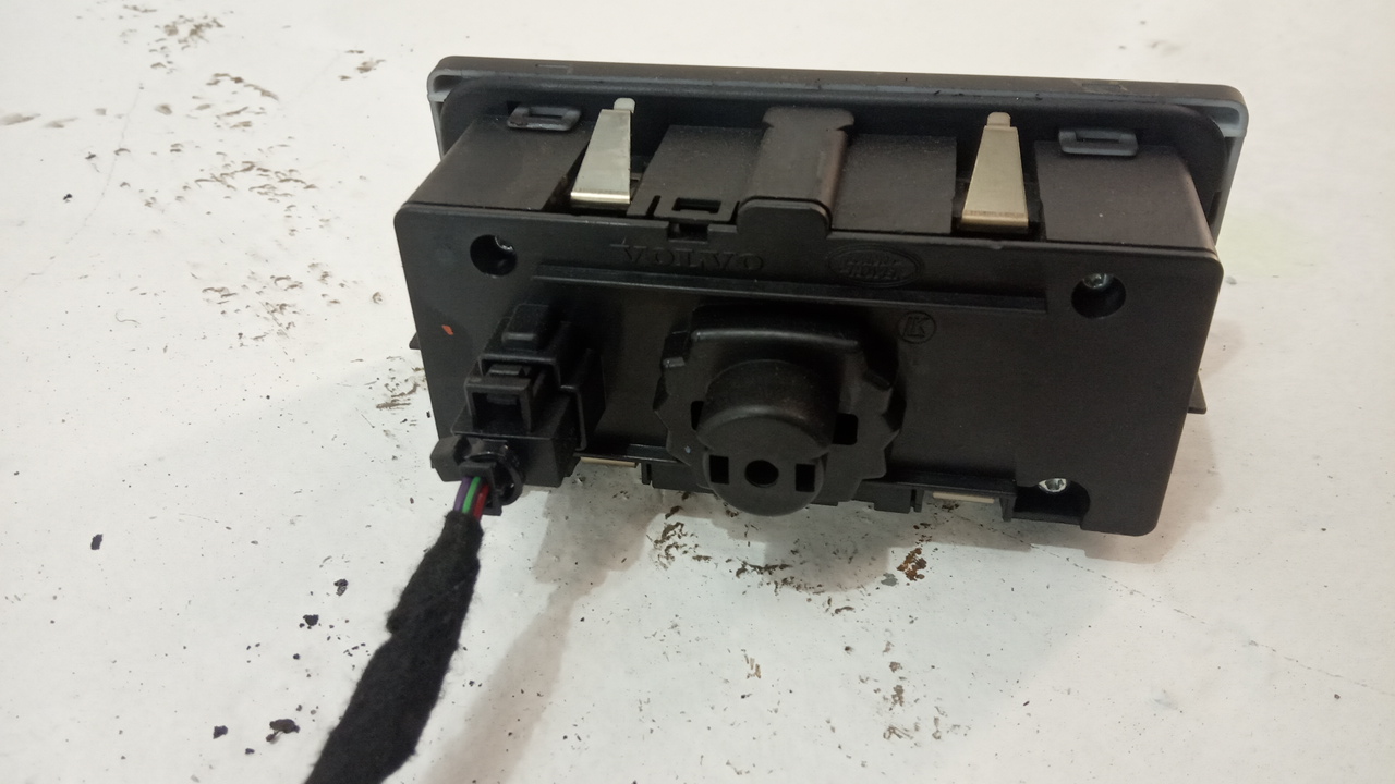 Переключатель света фар